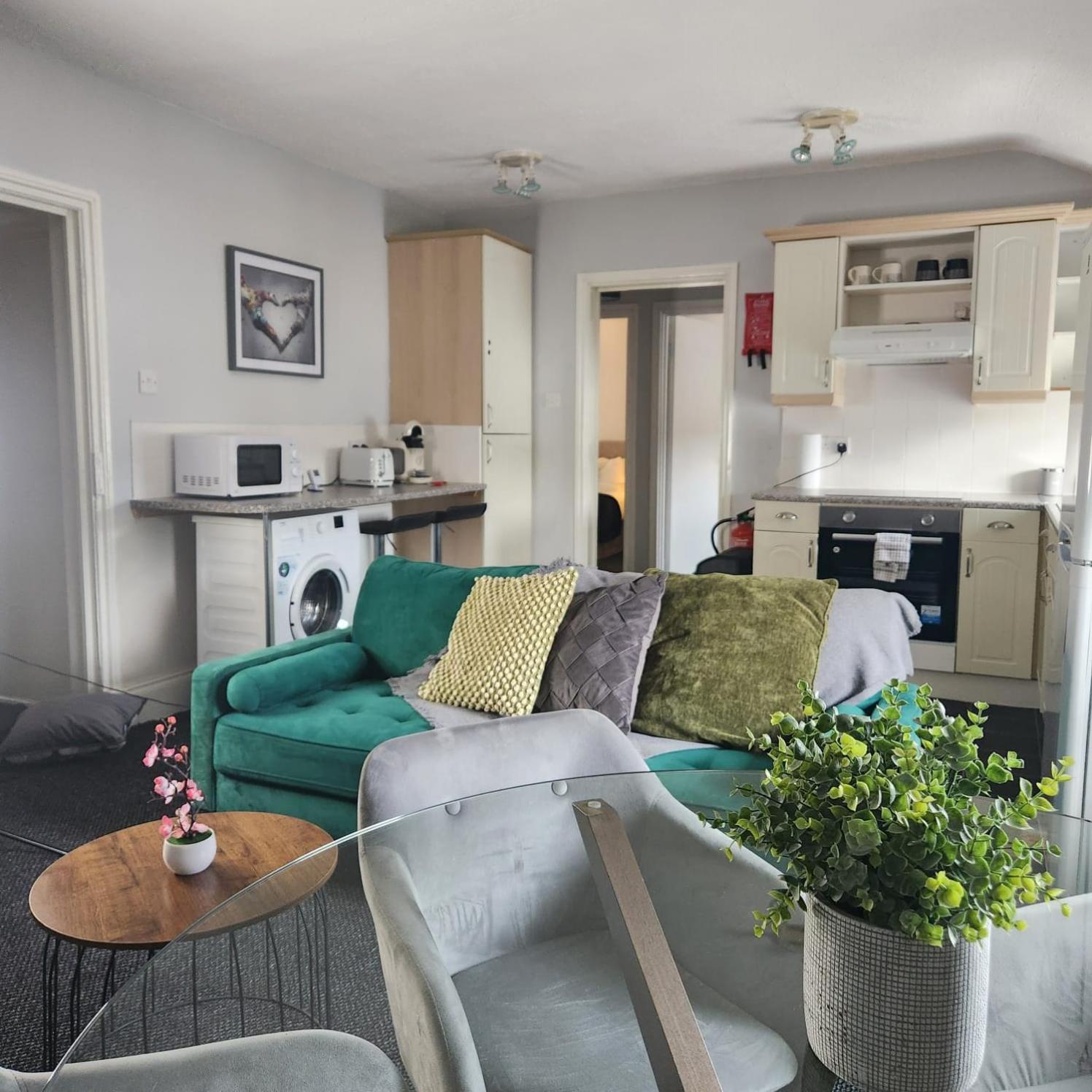 Cottage Style 2 Bedroom Apt In City, Near Utilita Arena & Free Parking Birmingham Dış mekan fotoğraf