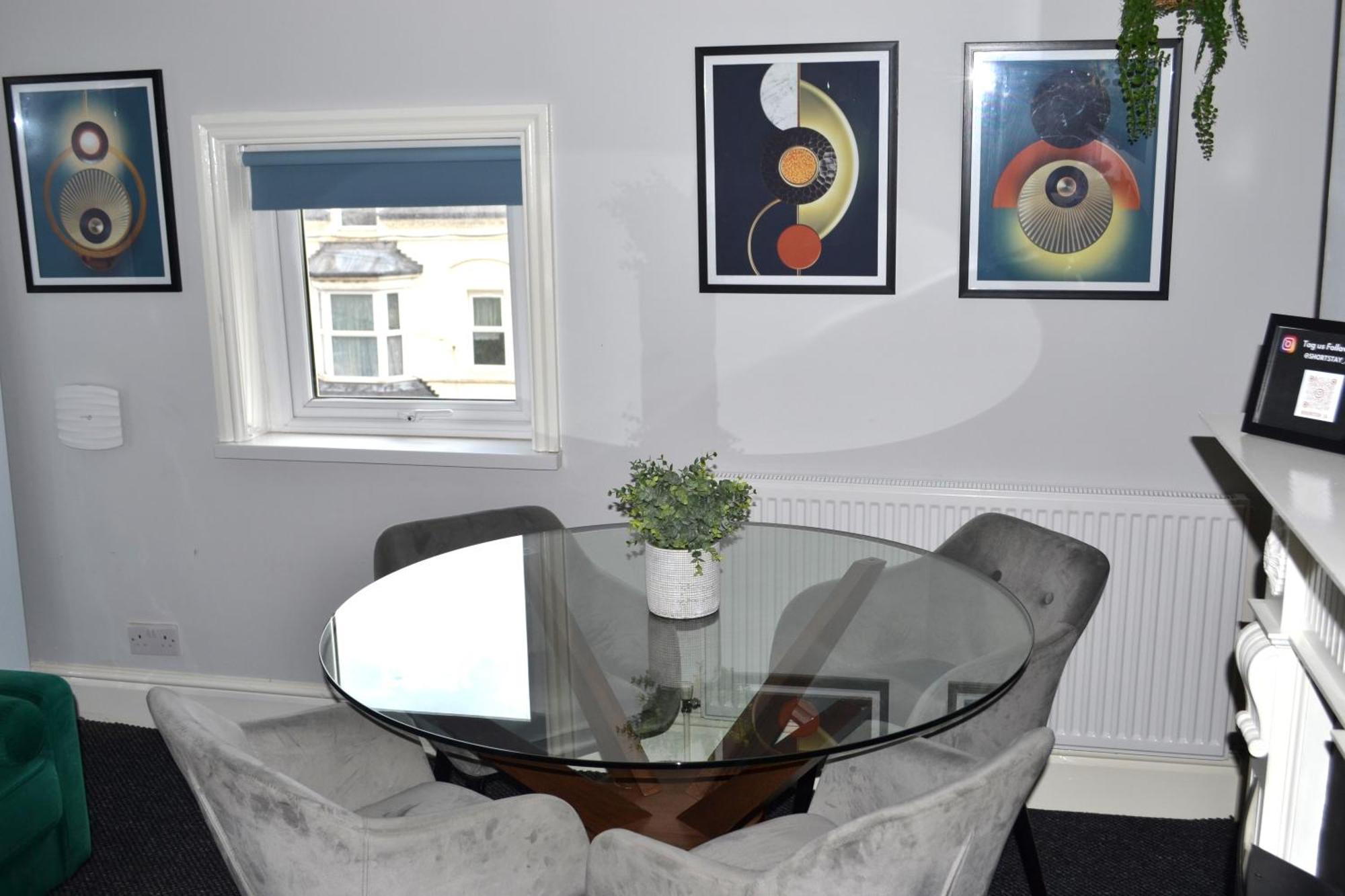 Cottage Style 2 Bedroom Apt In City, Near Utilita Arena & Free Parking Birmingham Dış mekan fotoğraf