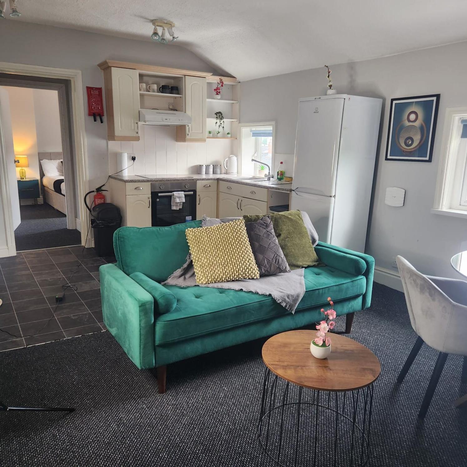 Cottage Style 2 Bedroom Apt In City, Near Utilita Arena & Free Parking Birmingham Dış mekan fotoğraf
